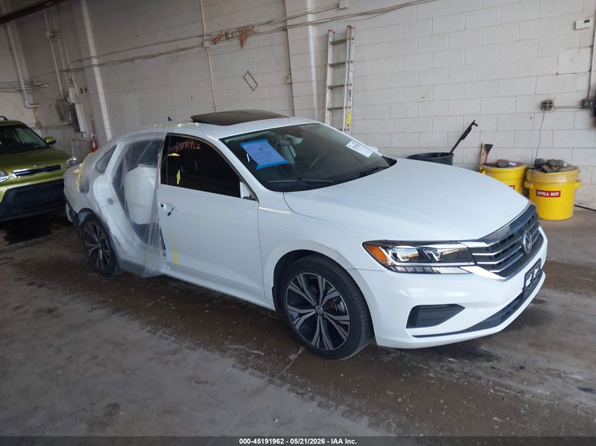 2021 VOLKSWAGEN PASSAT  (VIN: 1VWSA7A39MC009742)