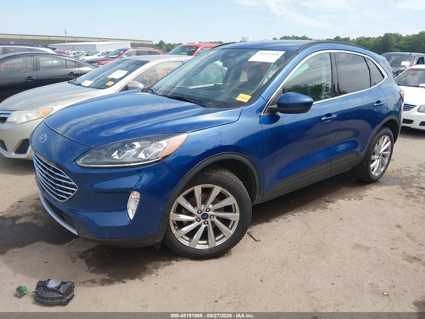 Vin: 1fmcu9j90nua76672, lot: 45689696, ford escape titanium 20222