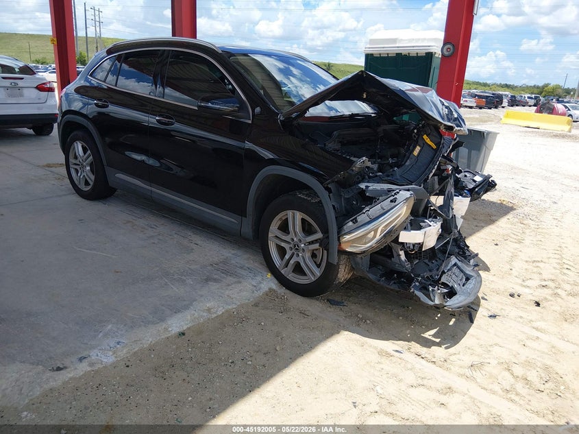 2021 MERCEDES-BENZ GLA 250