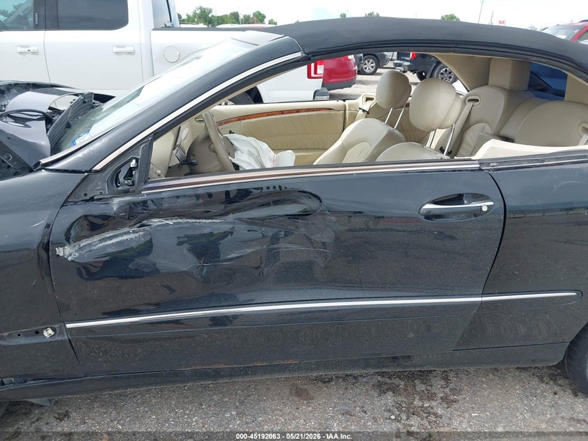 2006 Mercedes-Benz Clk 350 VIN: WDBTK56H06F198522 Lot: 45192063