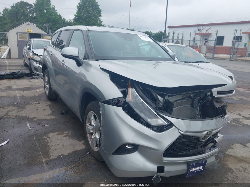 2023 TOYOTA HIGHLANDER  (VIN: 5TDKDRAH5PS522197)