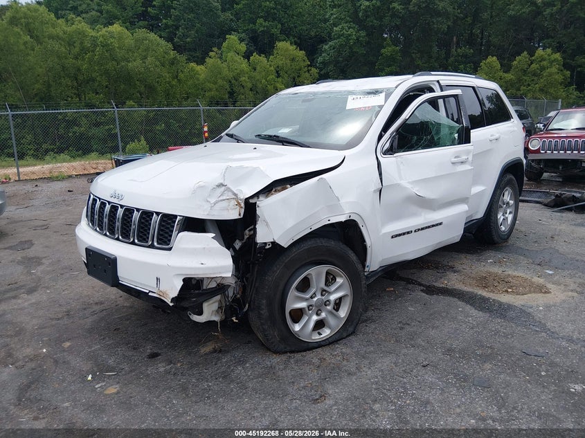 2017 Jeep Grand Cherokee Laredo 4x2 1C4RJEAG5HC664074 photo 1