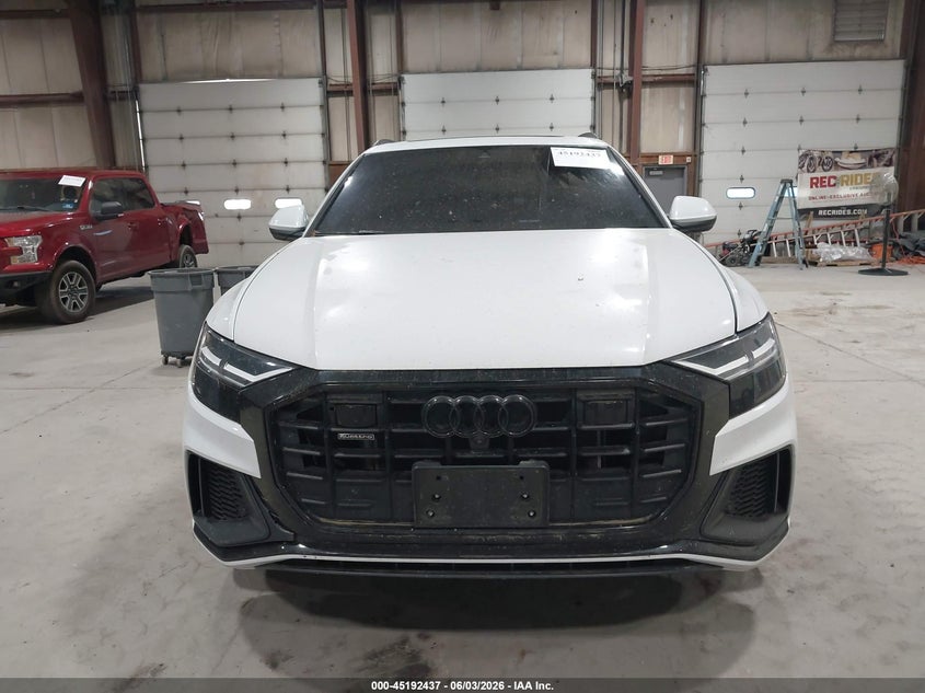 AUDI Q8 - zdjęcie 12