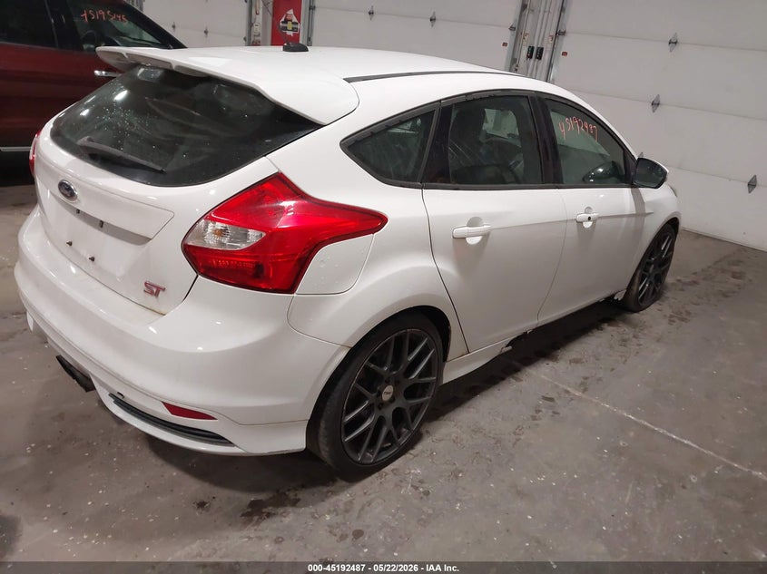 Vin: 1fadp3l98dl170352, lot: 45690216, ford focus st 20134
