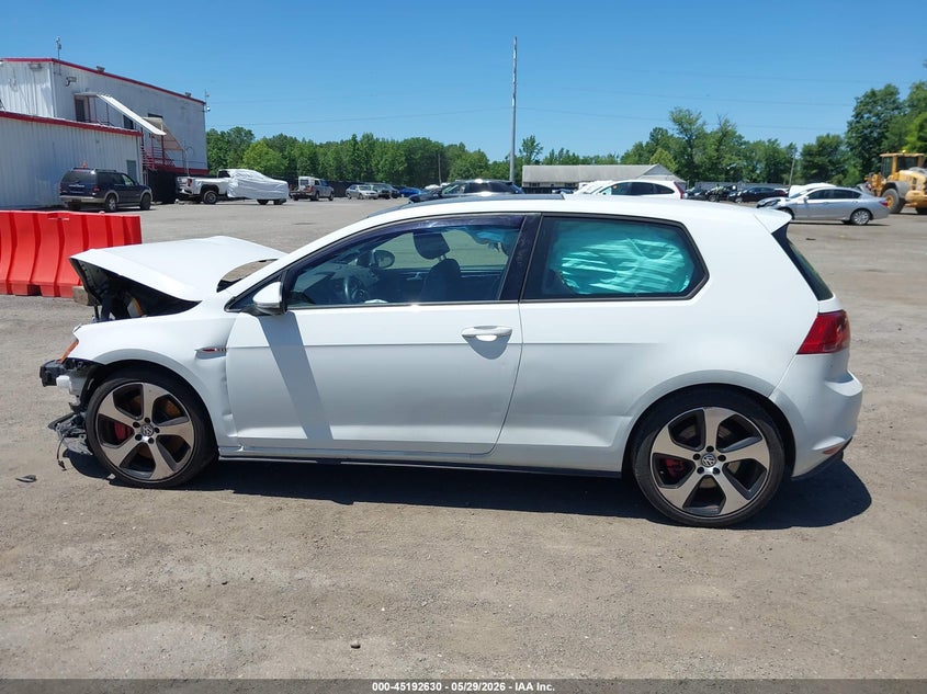 2015 Volkswagen Golf Gti 2.0T Se W/Performance Package 2-Door VIN: 3VWY47AU8FM056532 Lot: 45192630