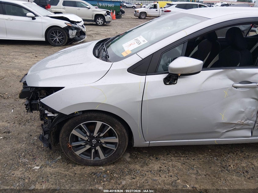 2022 Nissan Versa 1.6 Sv Xtronic Cvt VIN: 3N1CN8EV8NL842552 Lot: 45192636