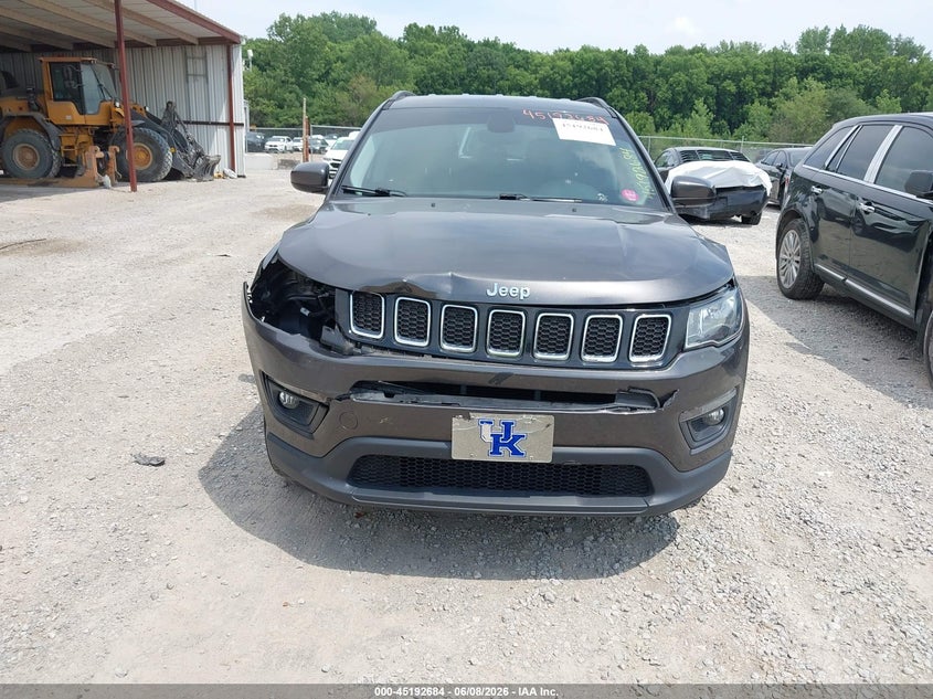 2018 Jeep Compass Latitude Fwd VIN: 3C4NJCBB3JT137246 Lot: 45192684