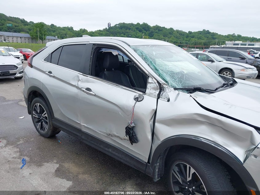 2023 Mitsubishi Eclipse Cross Se S-Awc/Sel S-Awc VIN: JA4ATWAA5PZ028172 Lot: 45192706