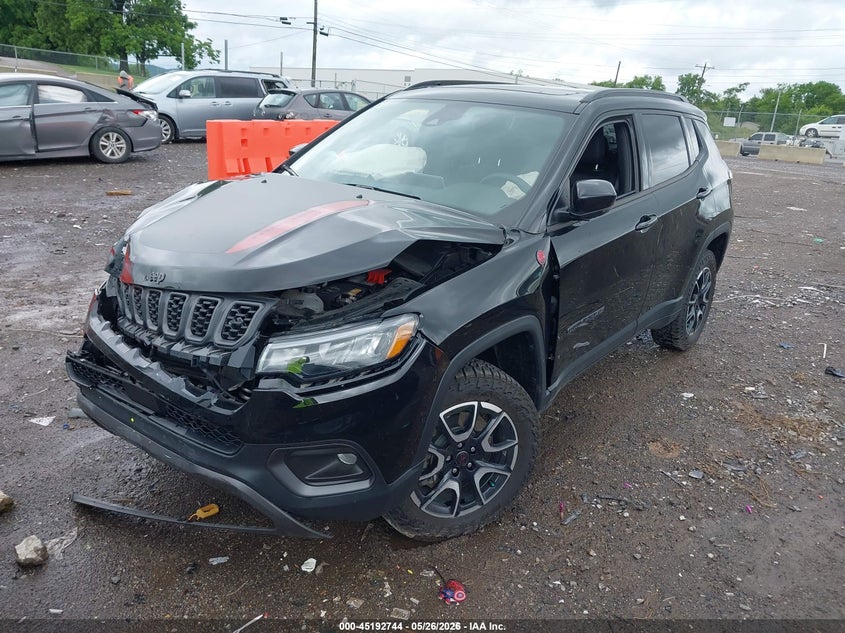 Vin: 3c4njddn4st556009, lot: 45690472, jeep compass trailhawk 4x4 20252