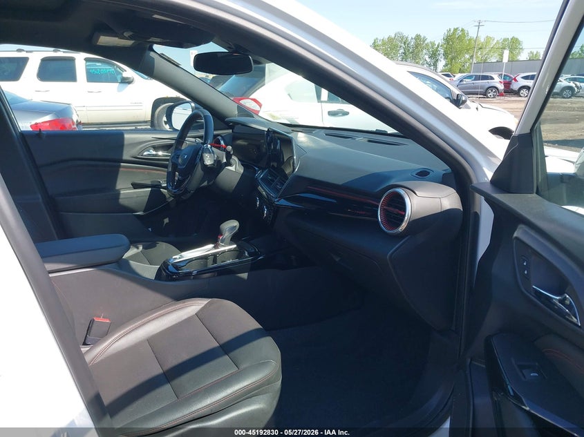 2024 CHEVROLET TRAX auction photo 5