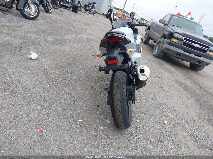 2025 Kawasaki Ex500 VIN: ML5EXGG10SDA59647 Lot: 45192862