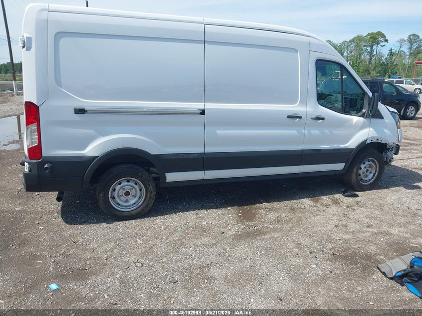 2024 FORD TRANSIT-150 auction photo 4