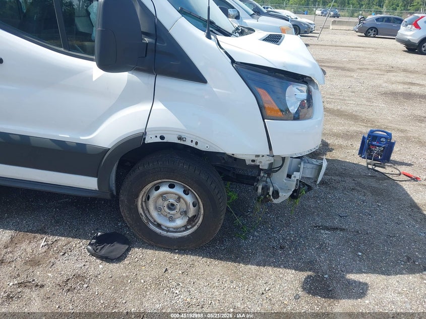 2024 FORD TRANSIT-150 auction photo 6