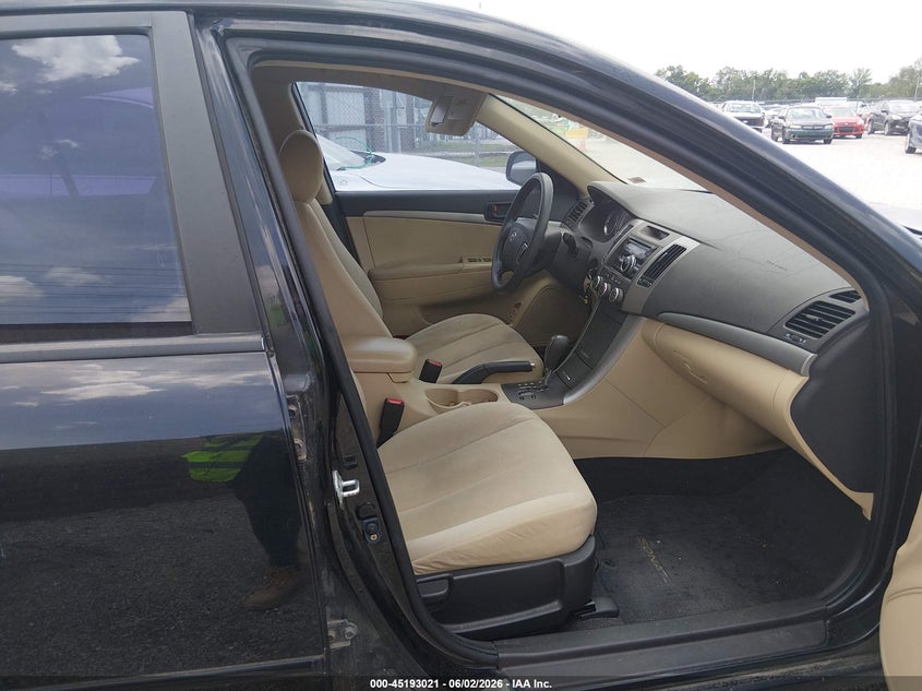 2009 HYUNDAI SONATA SEDAN 2.4L I-4 DOHC, VVT, 175HP