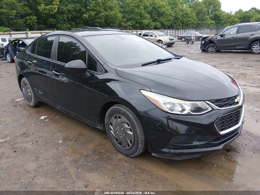 VIN 1G1BC5SM2J7219637 2018 CHEVROLET CRUZE LS AUTO