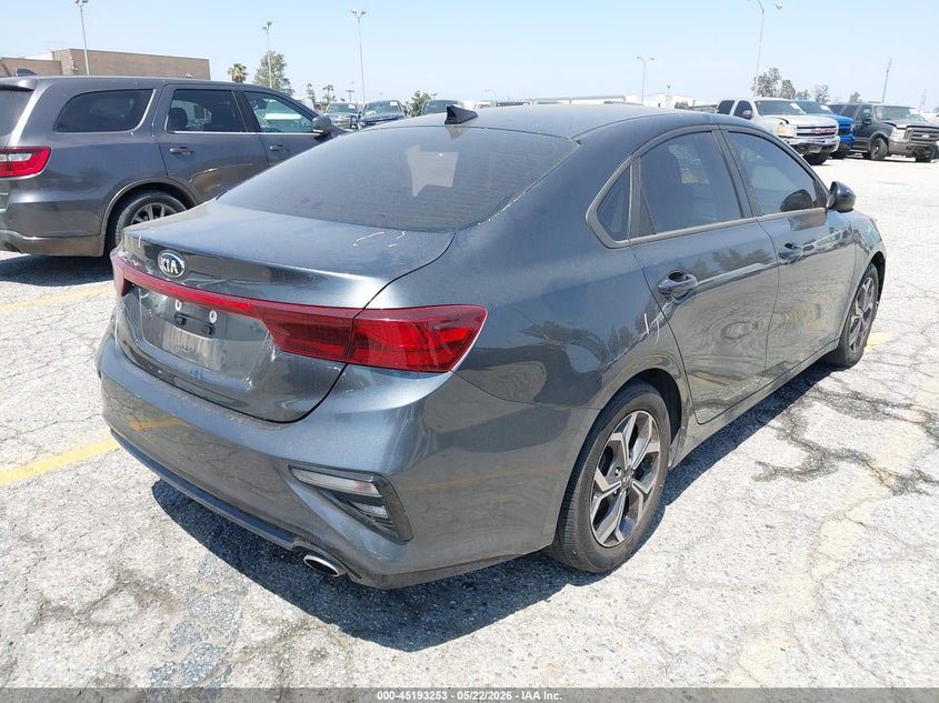 VIN 3KPF24AD6LE149523 2020 KIA FORTE LXS