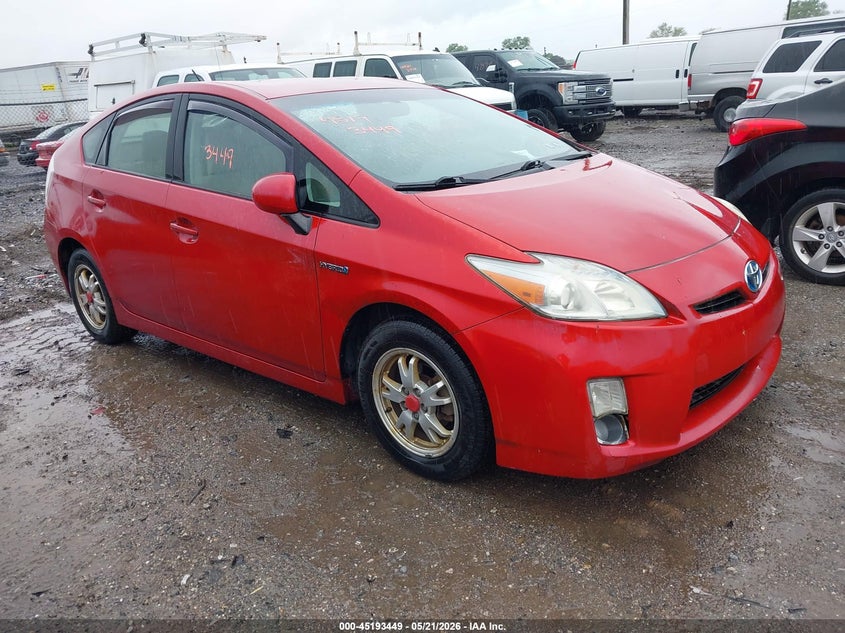 2010 TOYOTA PRIUS III