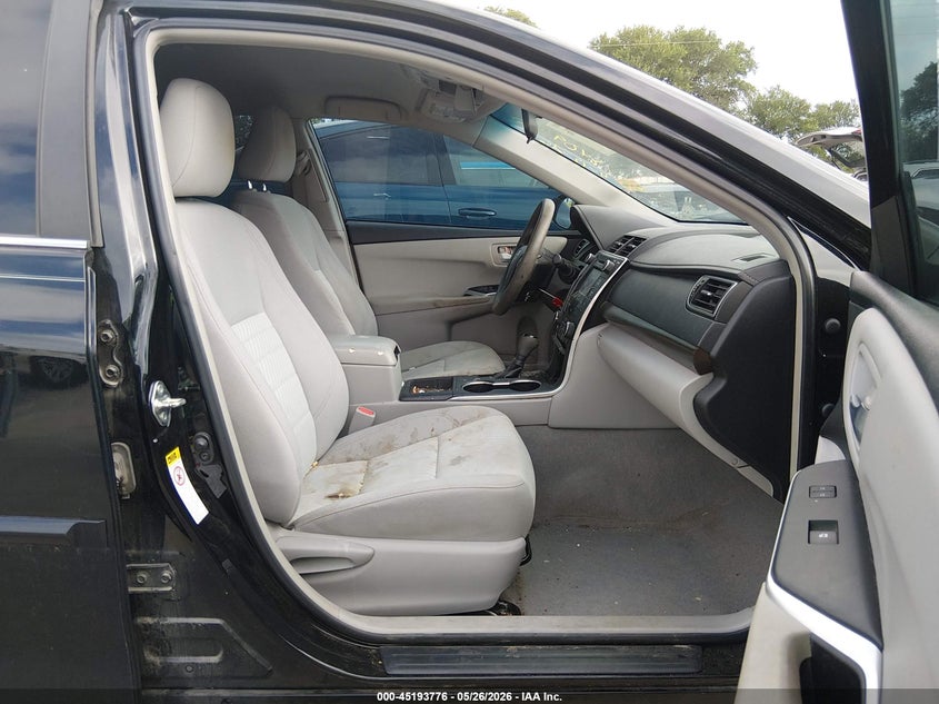 2015 TOYOTA CAMRY auction photo 5