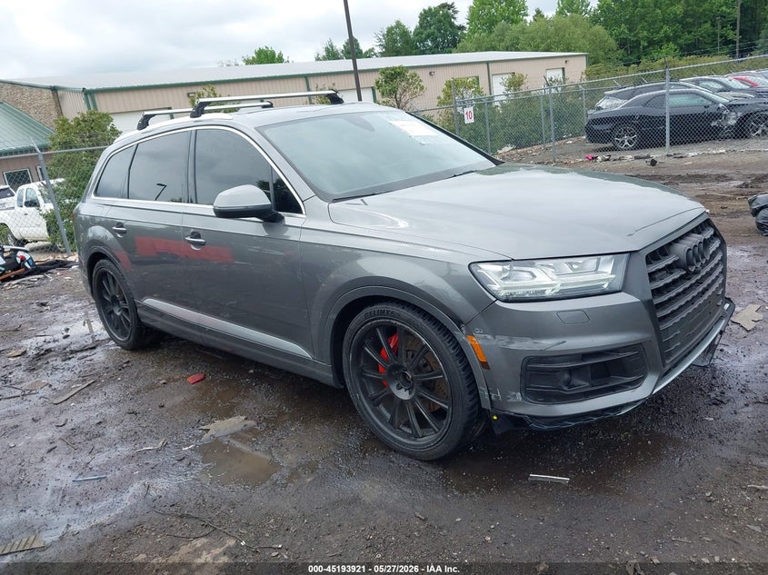 2017 AUDI Q7 3.0T PREMIUM — Галерея фотографий