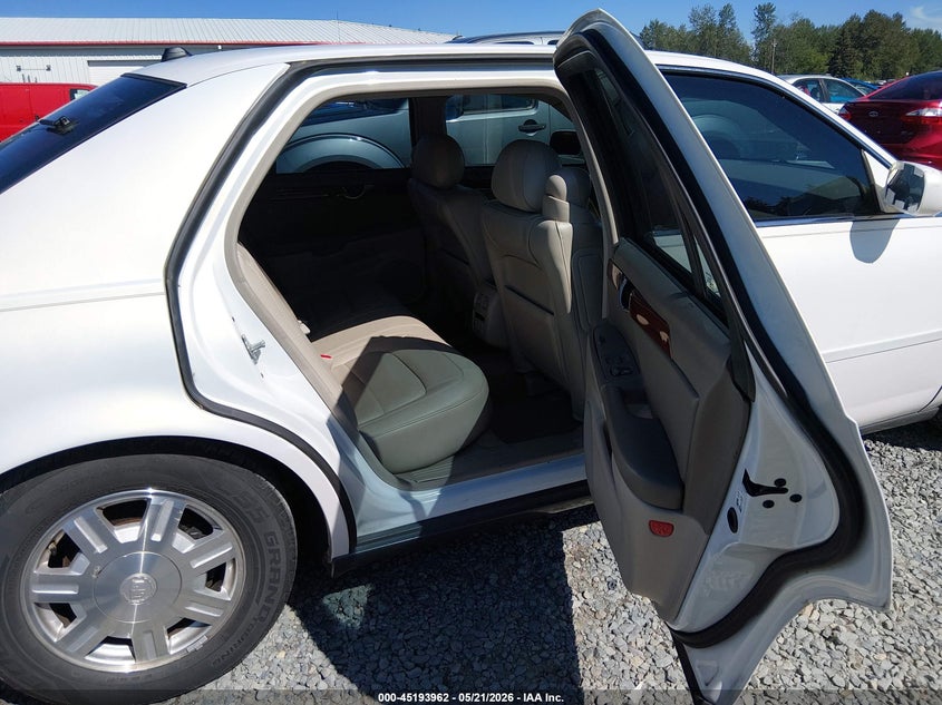 2004 CADILLAC DEVILLE auction photo 8