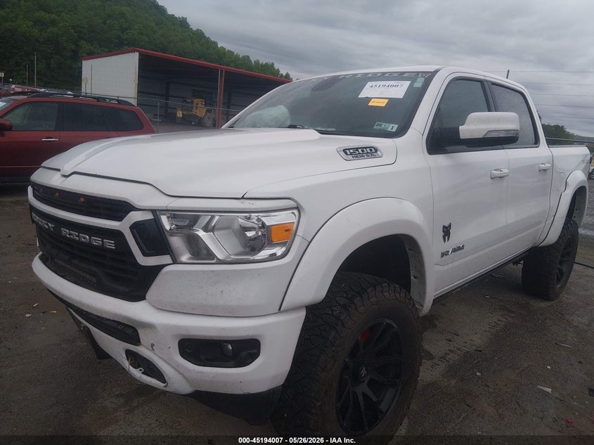 Vin: 1c6srfft7nn311056, lot: 45691735, ram 1500 big horn  4x4 5'7 box 20222
