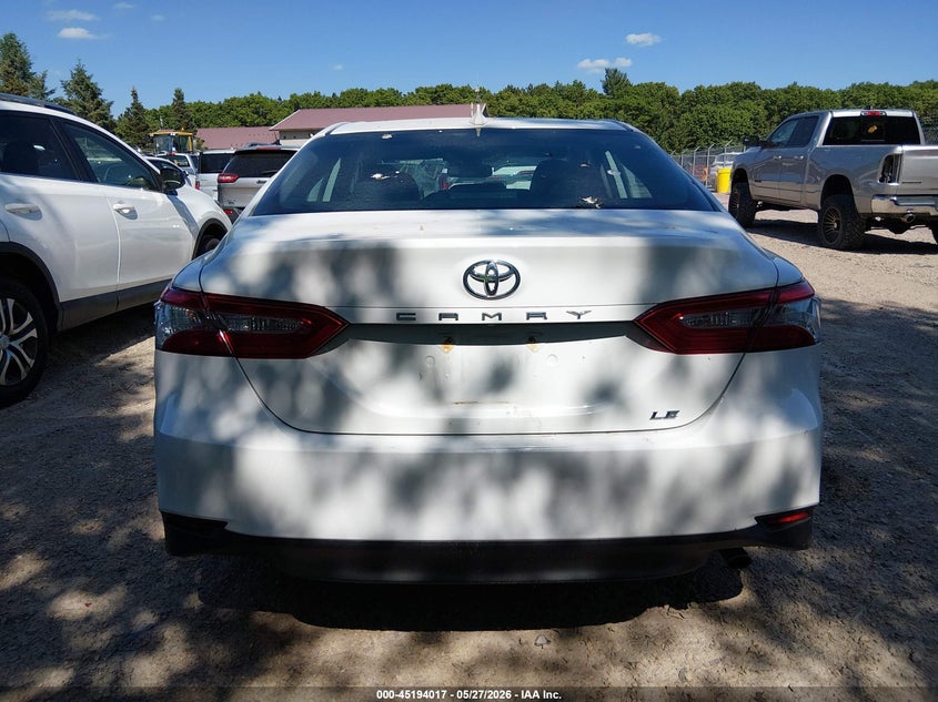 2019 TOYOTA CAMRY LE — Фото 16
