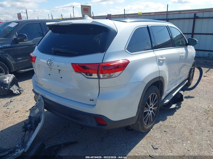 Vin: 5tdkzrfh5hs192976, lot: 45691754, toyota highlander se 20174