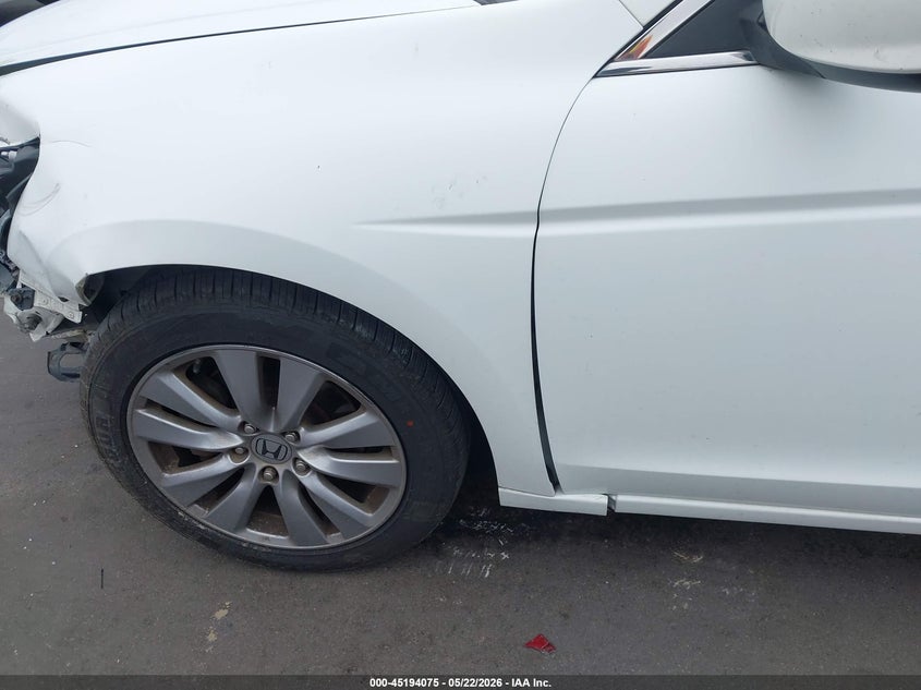 2012 Honda Accord 2.4 2.4 Ex white Lot 111045194075 Vin 1HGCP2F78CA202755