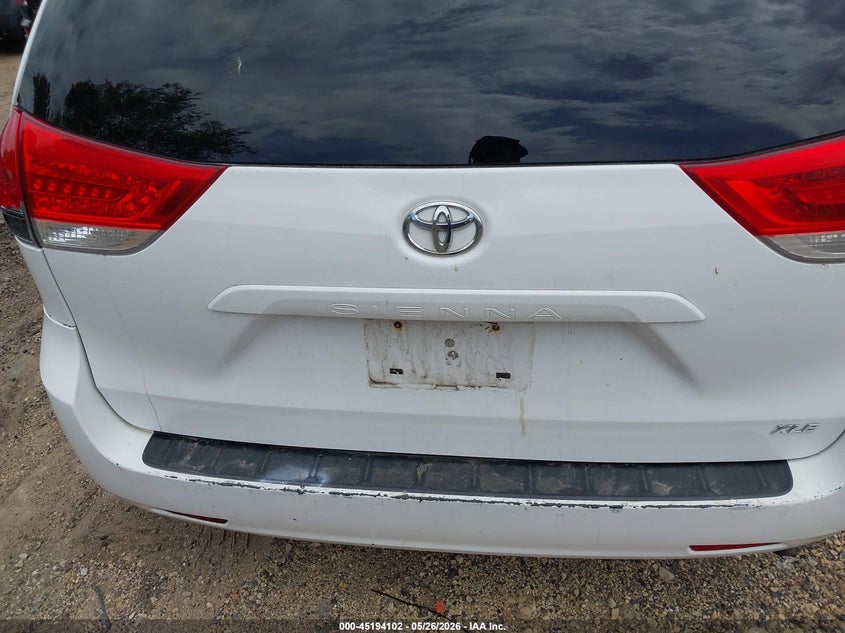 2012 Toyota Sienna 3.5 Xle V6 8 Passenger white Lot 111045194102 Vin 5TDYK3DC4CS227695