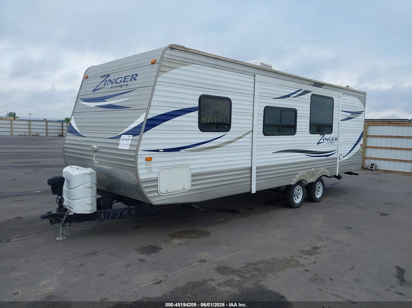 2013 CROSSROADS ZINGER ZT328S auction photo 2