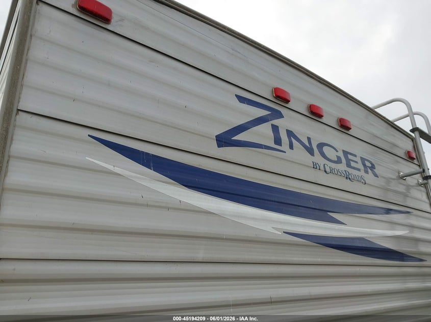 2013 CROSSROADS ZINGER ZT328S auction photo 6