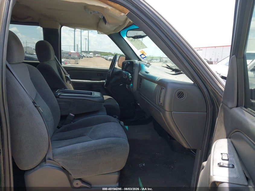 2005 CHEVROLET SILVERADO TRUCK 5.3L V-8 310HP