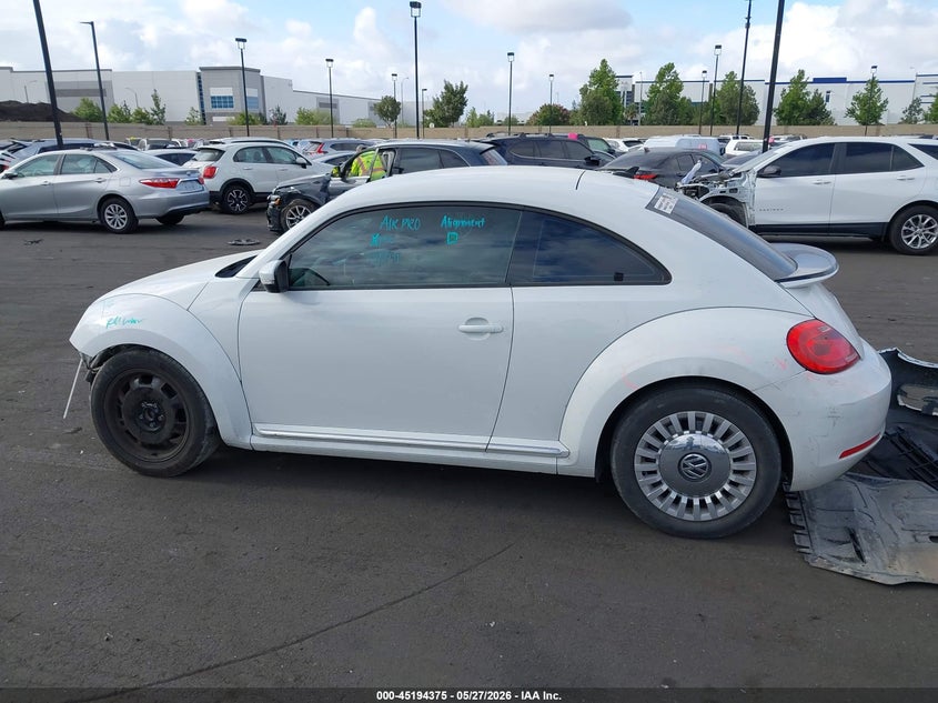 2016 Volkswagen Beetle 1.8T Se VIN: 3VWJ17AT3GM636130 Lot: 45194375