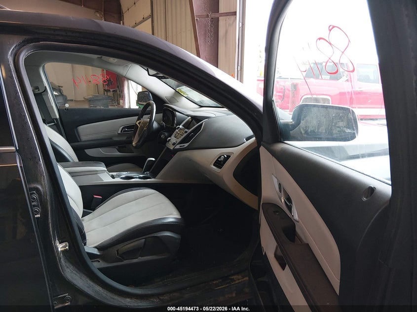 2015 GMC TERRAIN auction photo 5