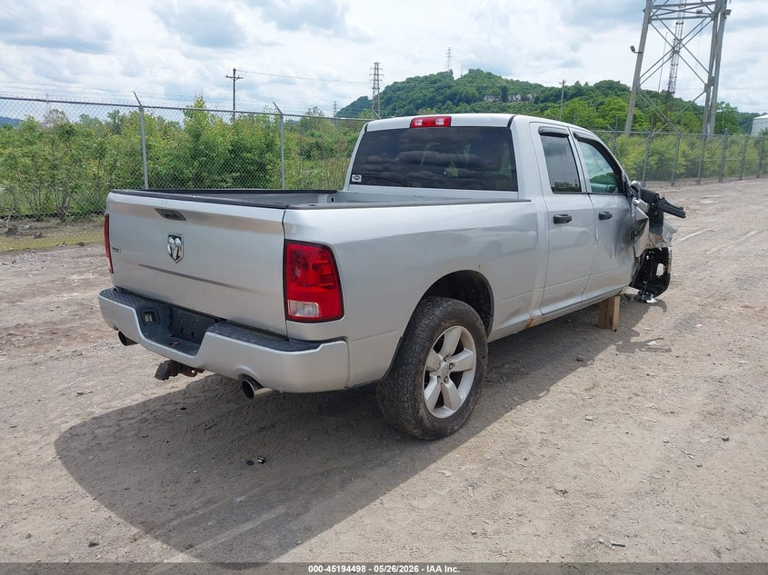 2013 RAM 1500 auction photo 4