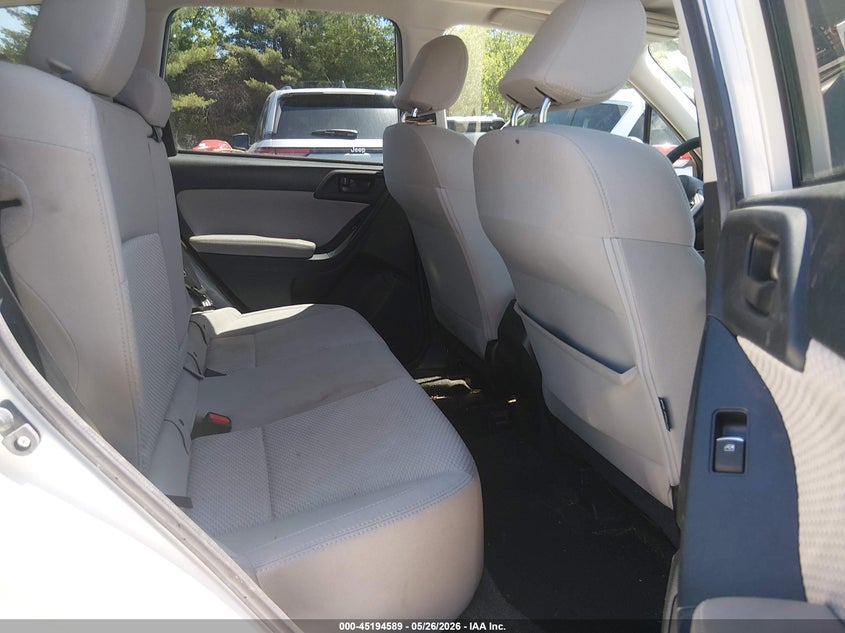 2018 SUBARU FORESTER auction photo 8