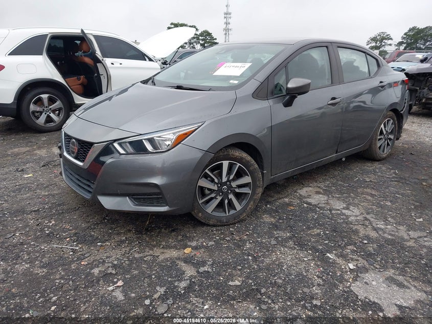 2022 NISSAN VERSA auction photo 2