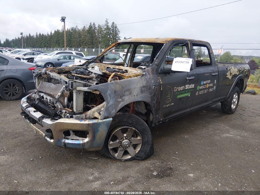 Vin: 3c6ur5kl6kg609336, lot: 45692486, ram 2500 laramie  4x4 8' box 20192