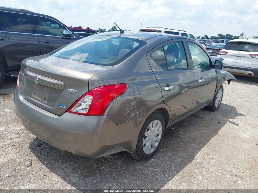 Vin: 3n1cn7ap3cl940550, lot: 45692530, nissan versa 1.6 sv 20124