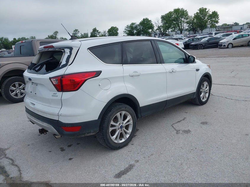 2019 FORD ESCAPE auction photo 4