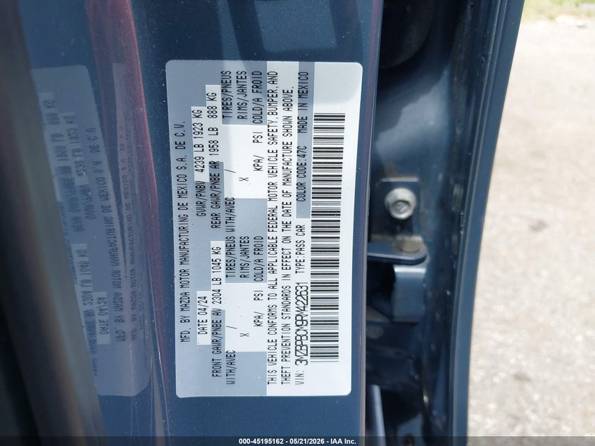 VIN: 3MZBPBCM9RM422631 2024 MAZDA MAZDA3