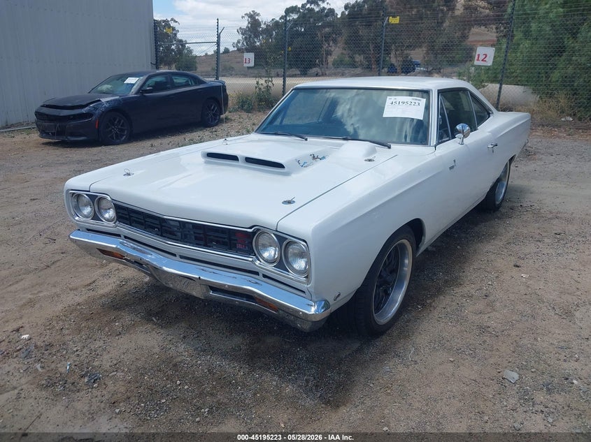 1968 PLYMOUTH ROAD RUNNER auction photo 2