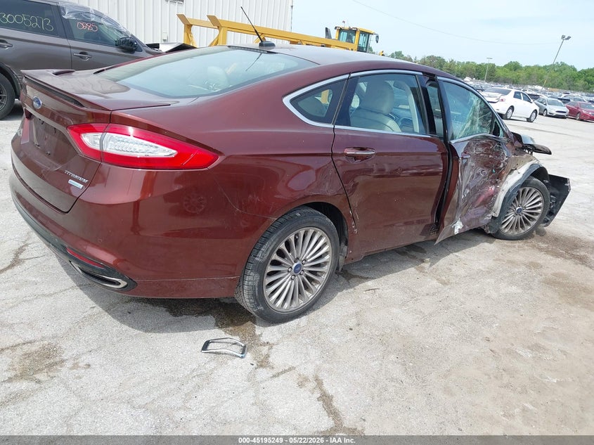 2016 FORD FUSION auction photo 4