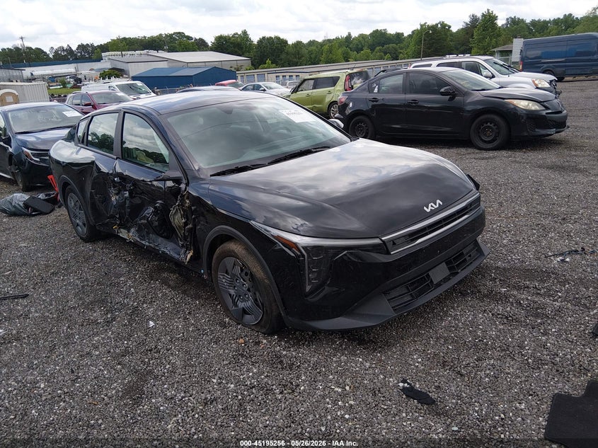 Vin: 3kpft4de7se020450, lot: 45692984, kia k4 lx 2025 img_1