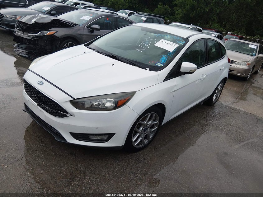 Vin: 1fadp3k29fl283640, lot: 45693099, ford focus se 20152