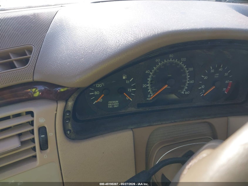 1998 Mercedes-Benz E 320 VIN: WDBJH65F9WA611644 Lot: 45195387