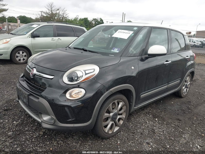 2016 Fiat 500L Trekking VIN: ZFBCFADH7GZ037539 Lot: 45195419
