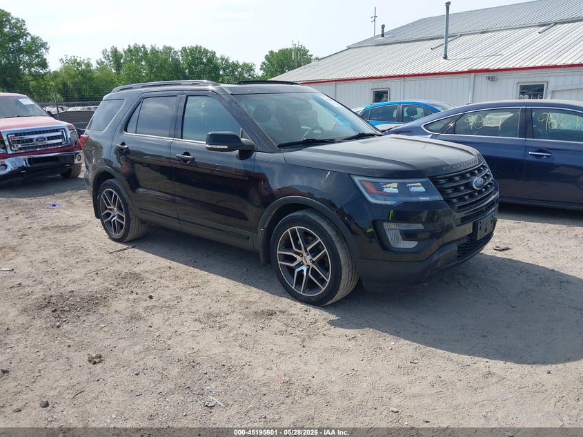 Vin: 1fm5k8gt6hge16342, lot: 45693330, ford explorer sport 2017 img_1