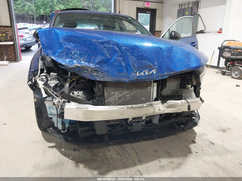 2024 KIA K5 auction photo 6