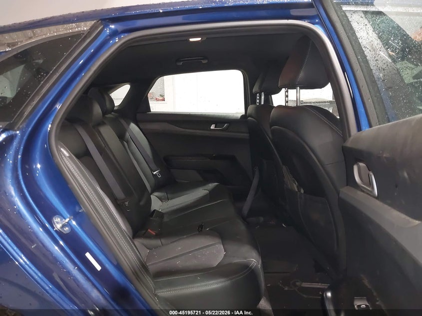 2024 KIA K5 auction photo 8